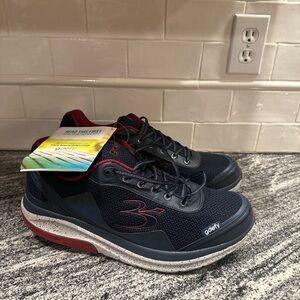 Men’s Gdefy Gravity Defyer Size 15